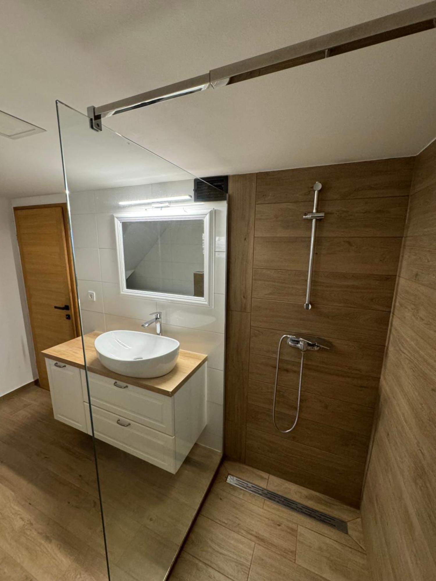 Span Cottage Єсеніце Екстер'єр фото