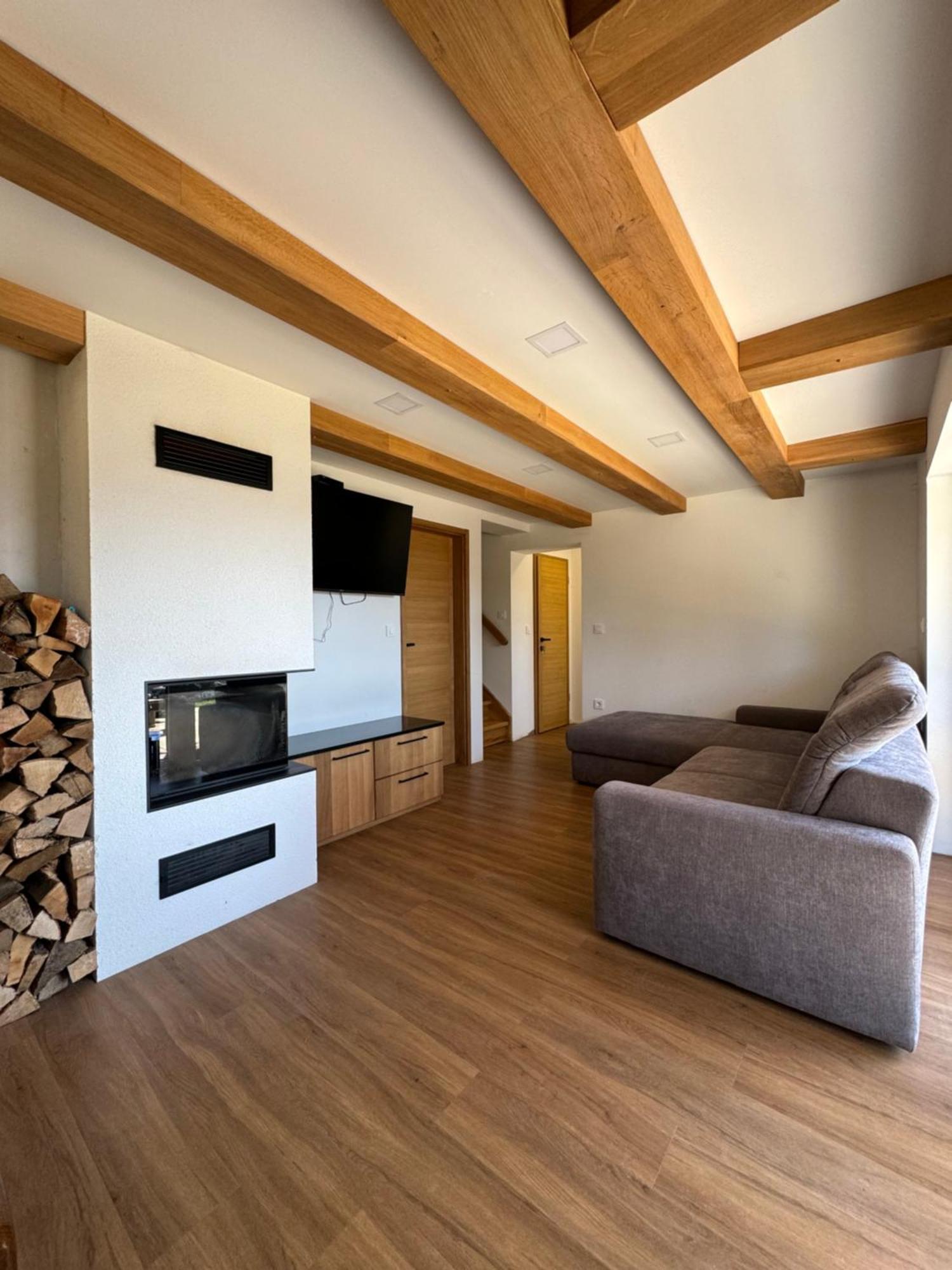 Span Cottage Єсеніце Екстер'єр фото