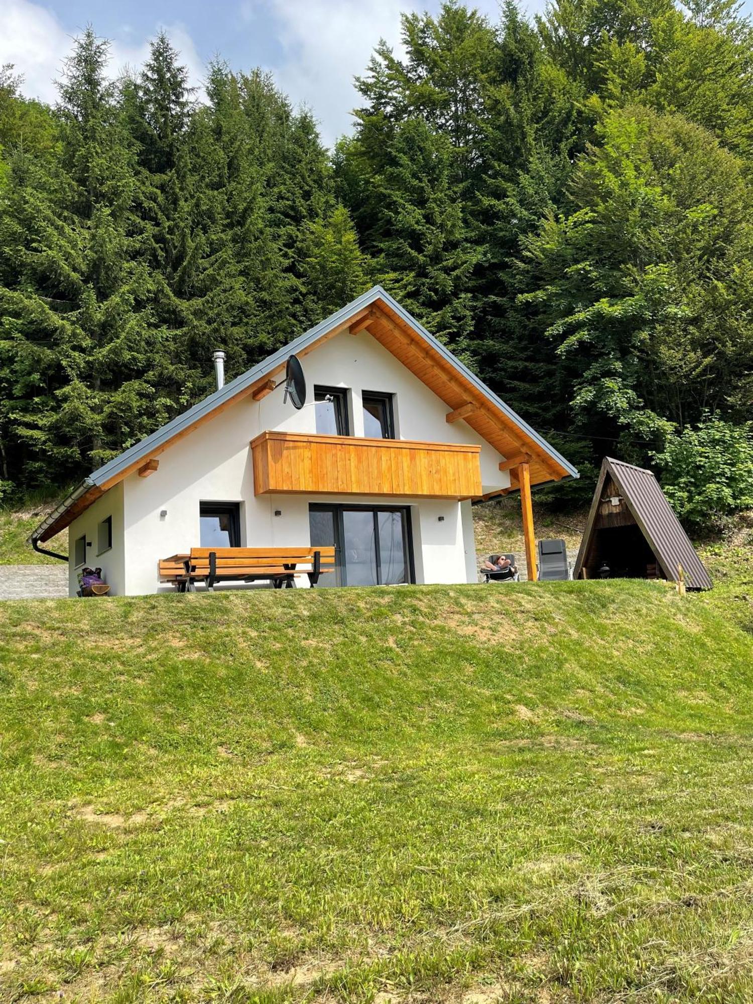 Span Cottage Єсеніце Екстер'єр фото
